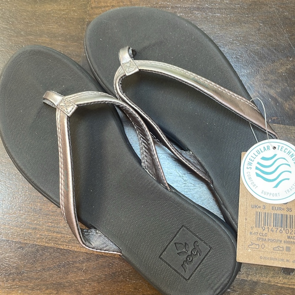 Reef Rover Catch flip flops - Picture 2 of 7